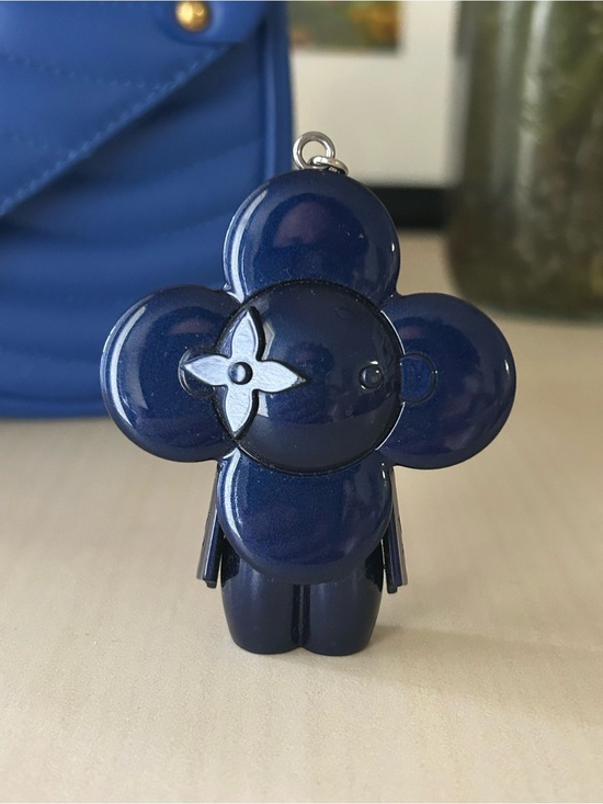 Louis Vuitton Accessories - Like New Louis Vuitton Vivienne Bijou Sac Bag Charm and Key Holder